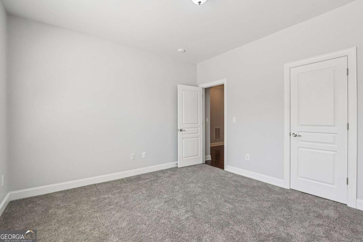 330 La Perla Drive Sugar Hill - Photo 28