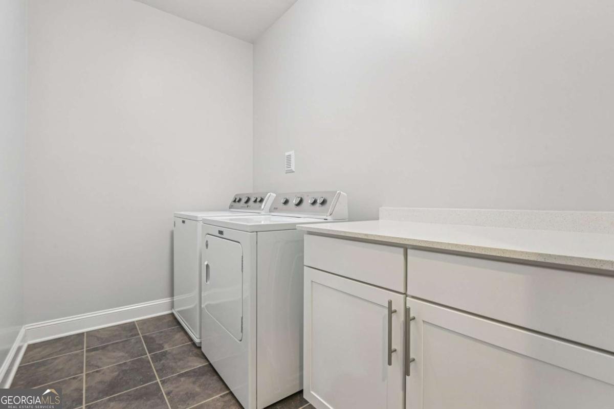 330 La Perla Drive Sugar Hill - Photo 40