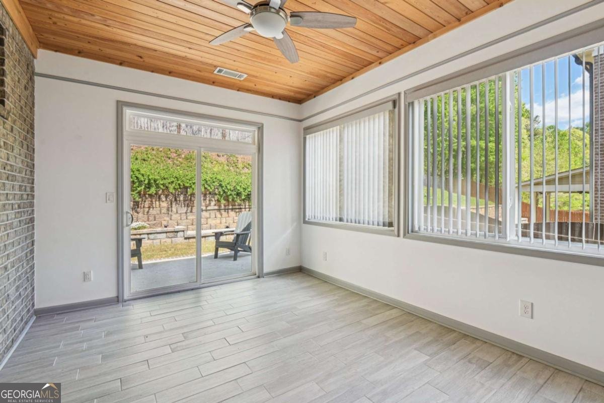 330 La Perla Drive Sugar Hill - Photo 52