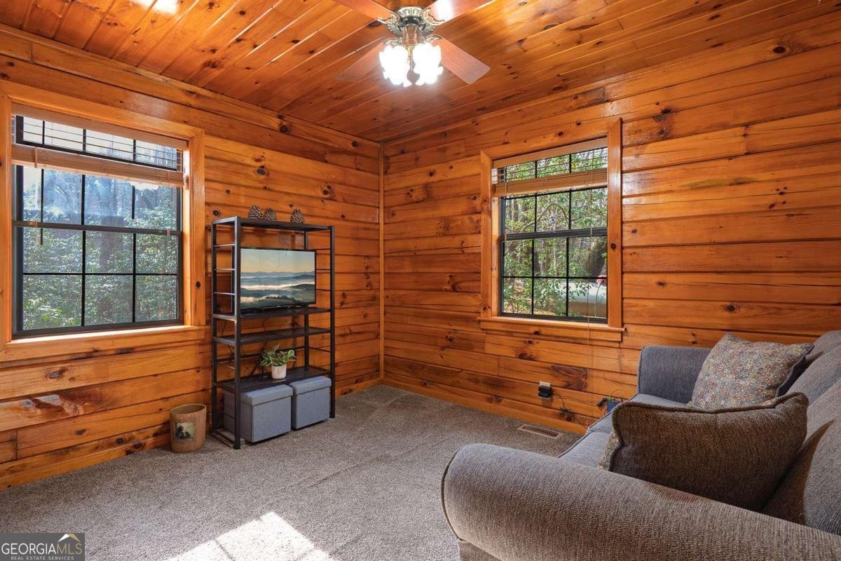 216 Pig Trail Cherry Log - Photo 9