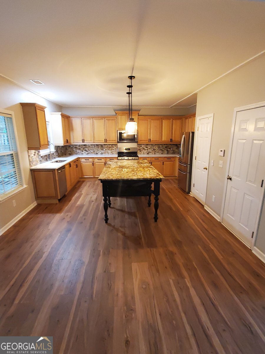 1038 Island View Court Buford - Photo 10