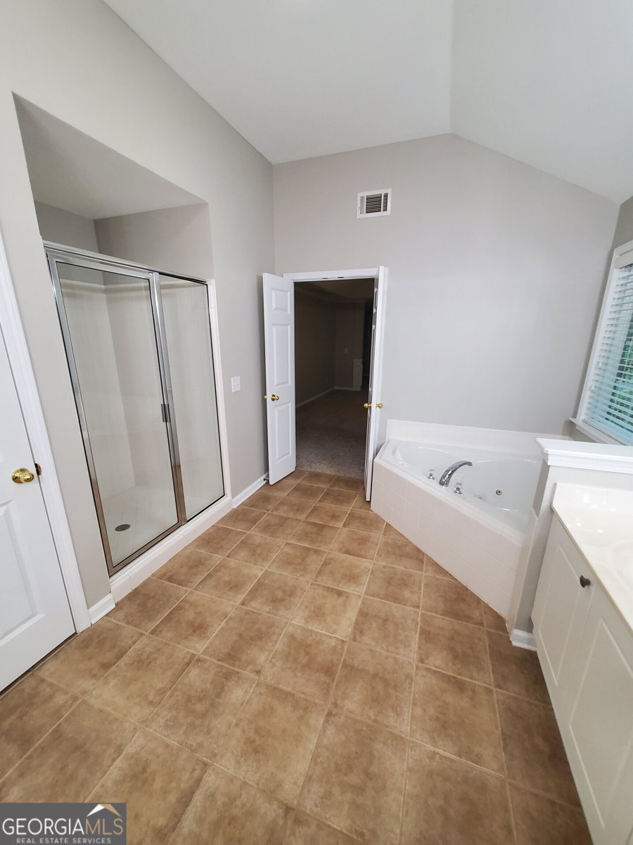 1038 Island View Court Buford - Photo 18