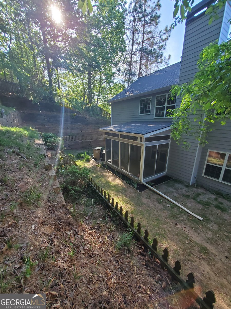 1038 Island View Court Buford - Photo 35