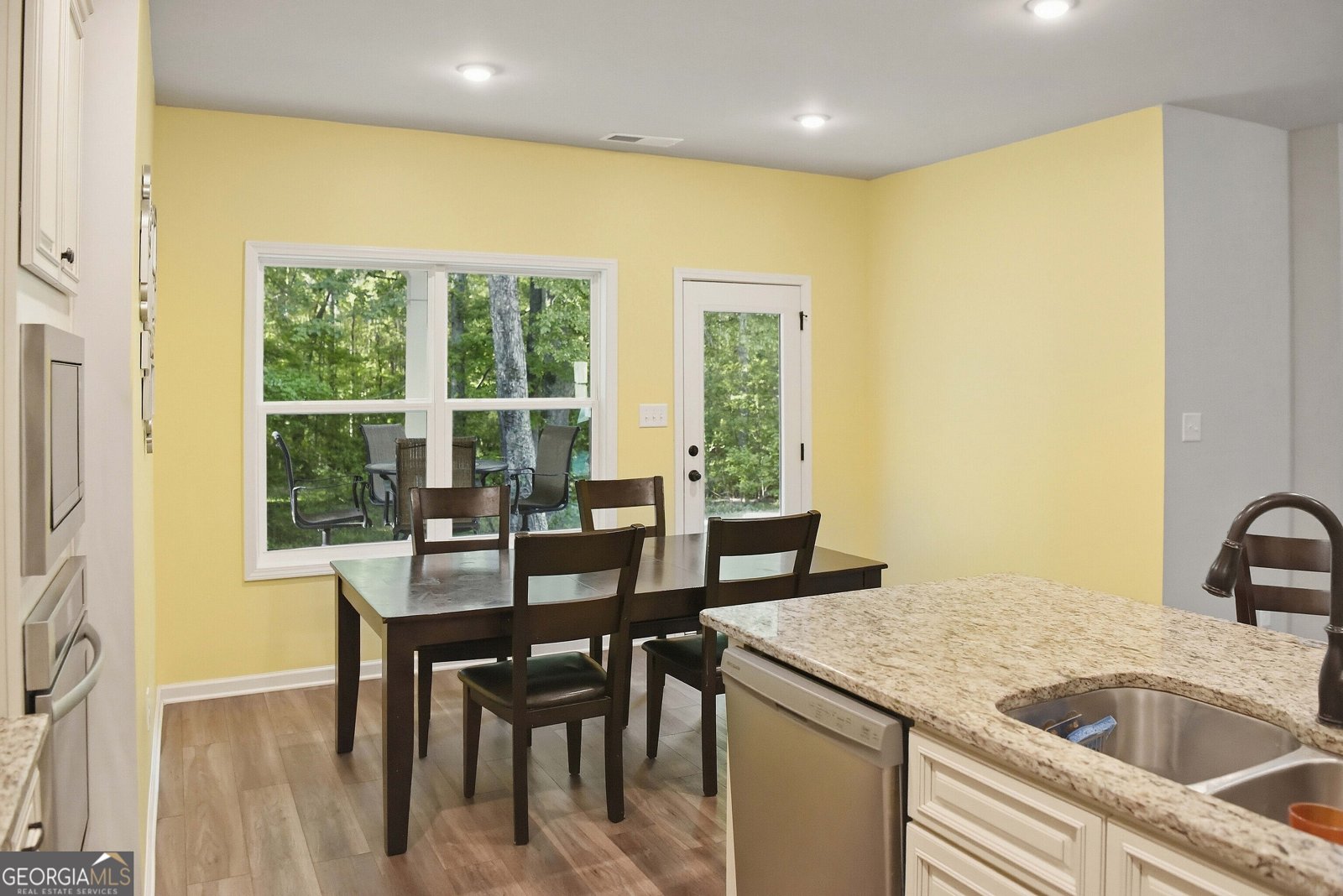 1202 Knowles Alley Griffin - Photo 7