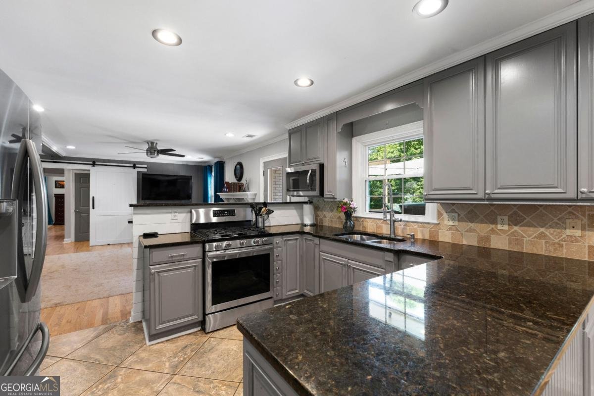 10 Davis Street Cartersville - Photo 15