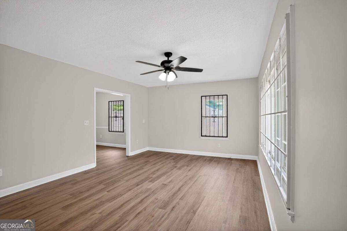 2252 Beecher Circle Atlanta - Photo 14