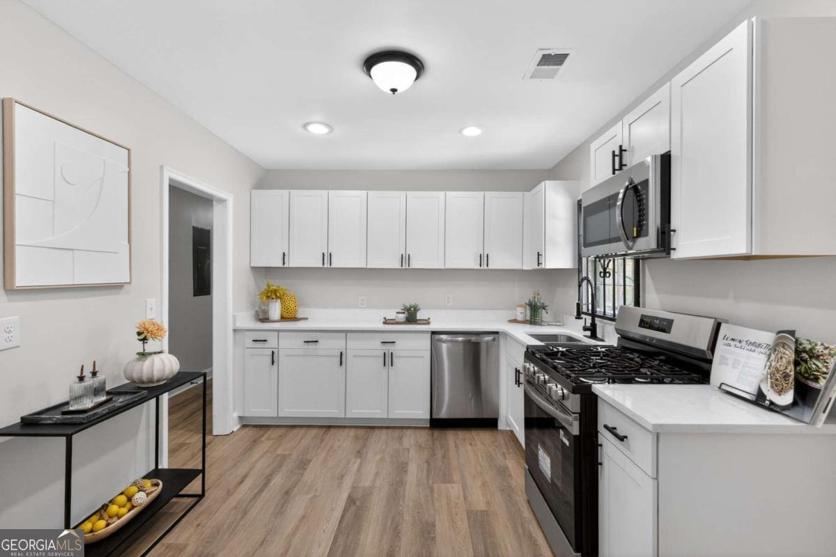 2252 Beecher Circle Atlanta - Photo 18