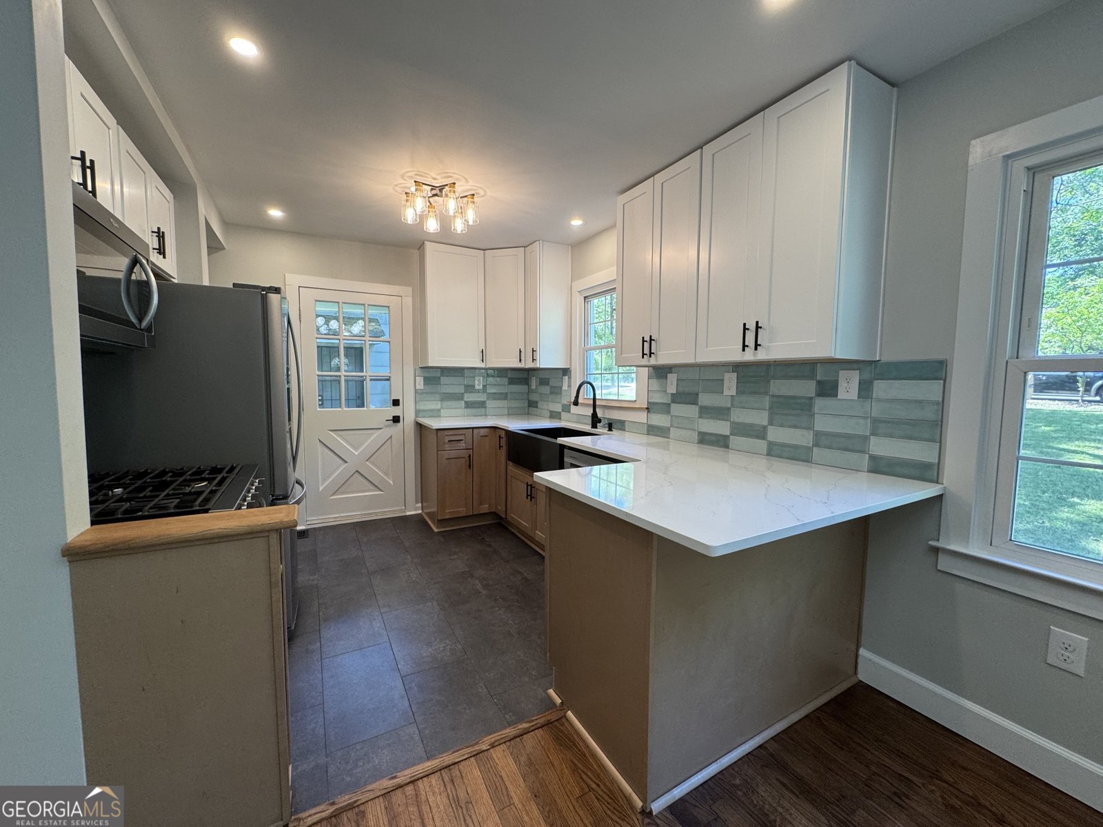 2274 Carey Drive Atlanta - Photo 9