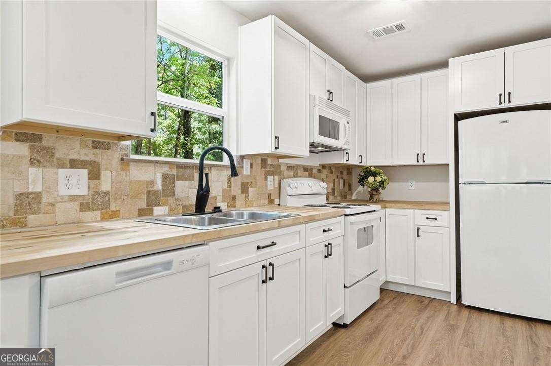 129 Cypress Street Roswell - Photo 10