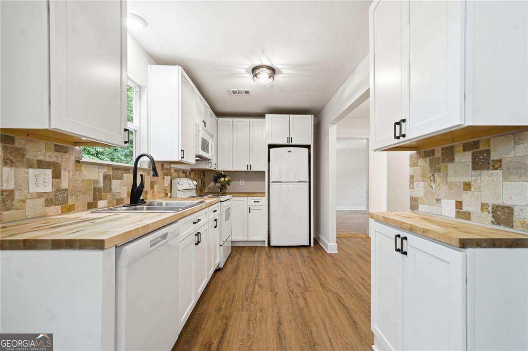 129 Cypress Street Roswell - Photo 13