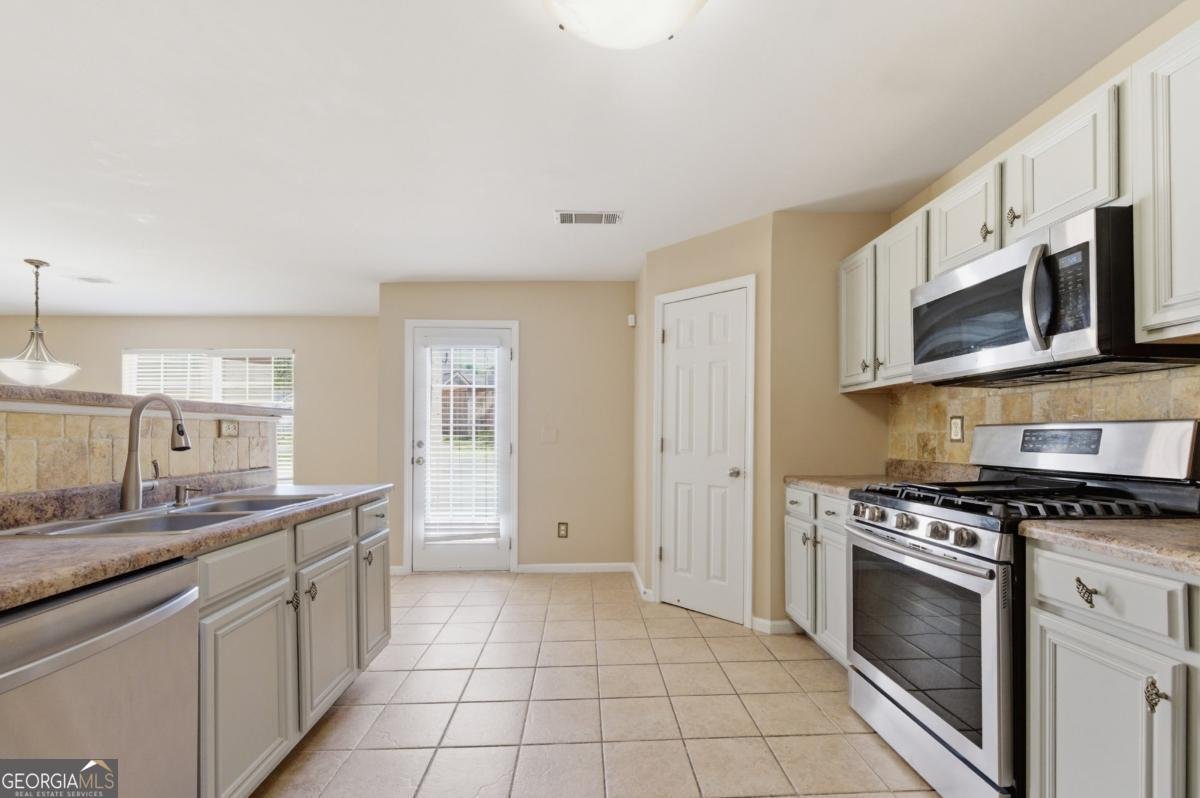 130 Apache Street Atlanta - Photo 12