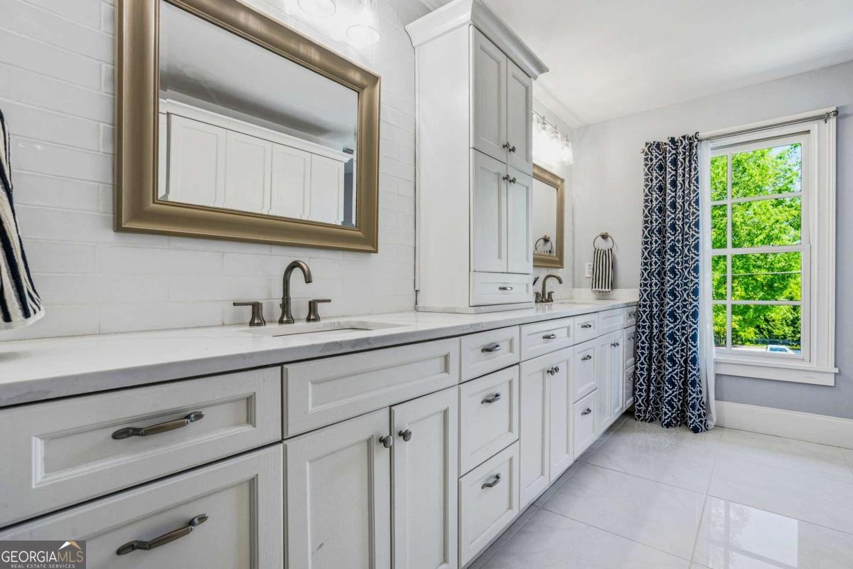 1886 Akin Drive Atlanta - Photo 33