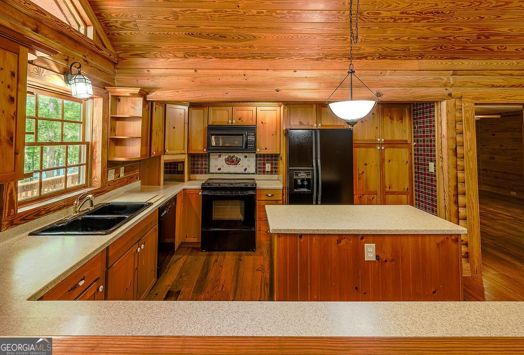 838 Buford Carey Road Hull - Photo 11