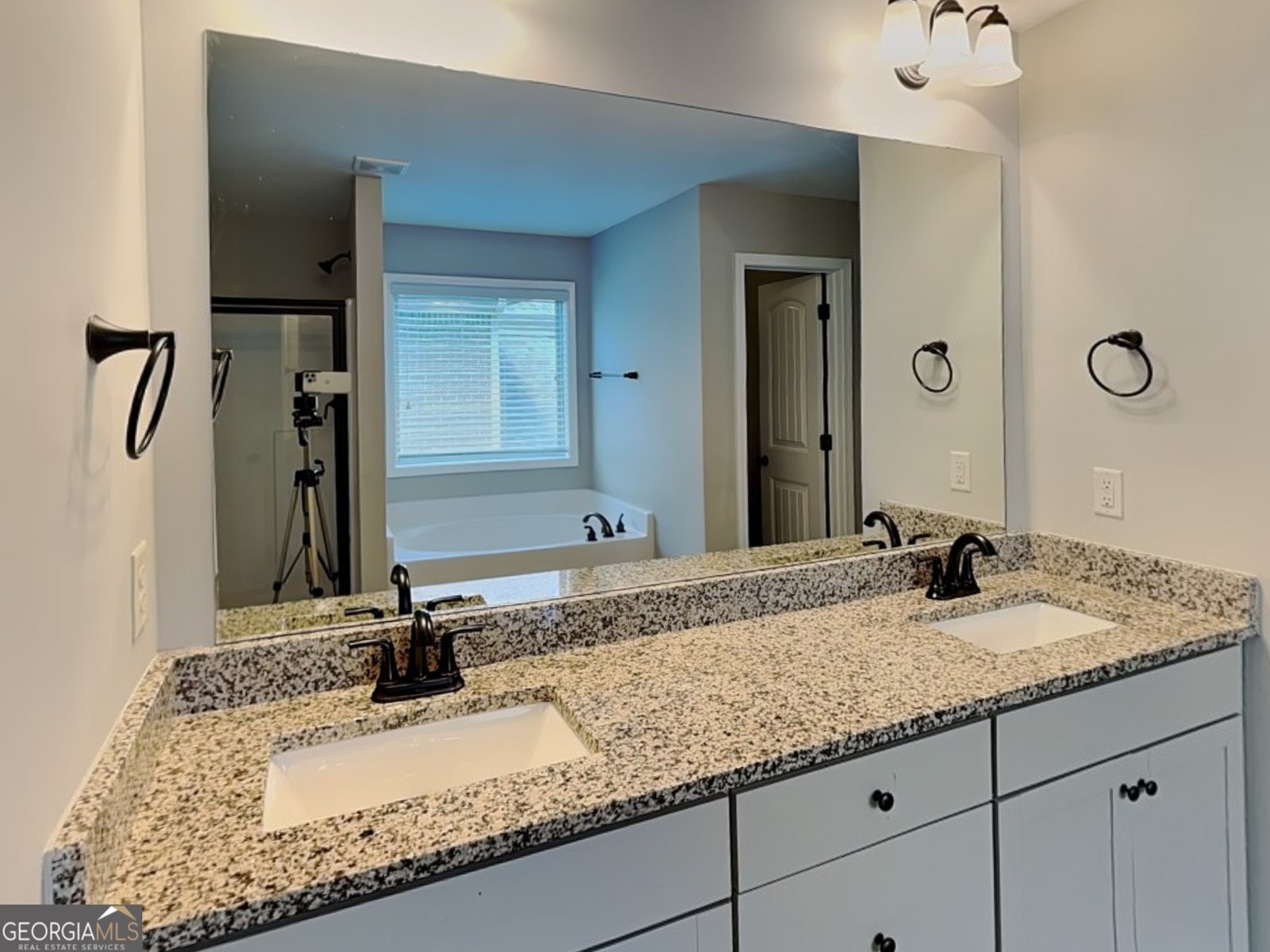 3198 Krisam Creek Drive Loganville - Photo 8