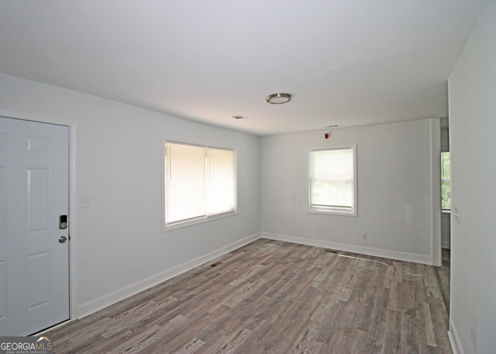 132 Lamar Avenue Atlanta - Photo 7