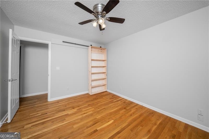 111 Allatoona Drive Woodstock - Photo 12
