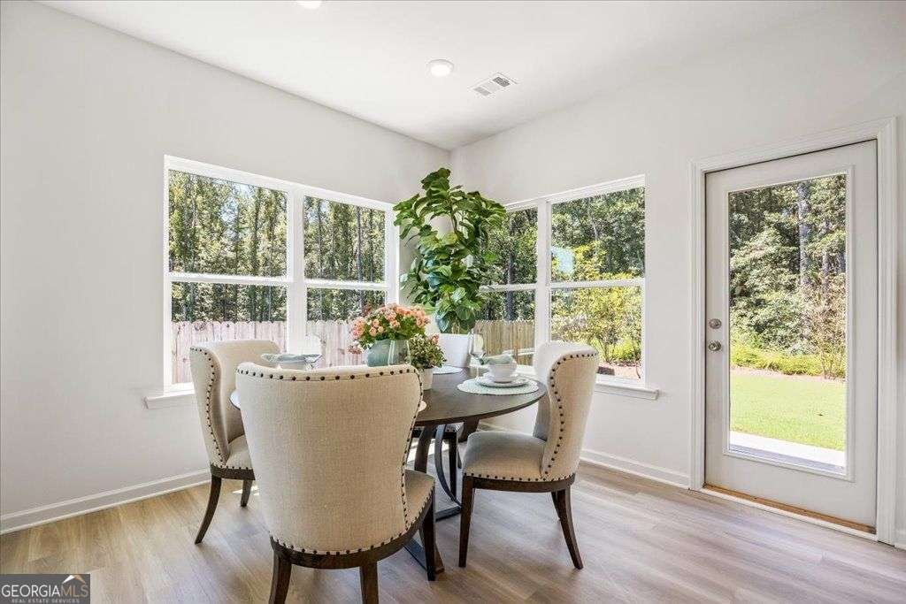 2561 Riverside Road Conyers - Photo 9