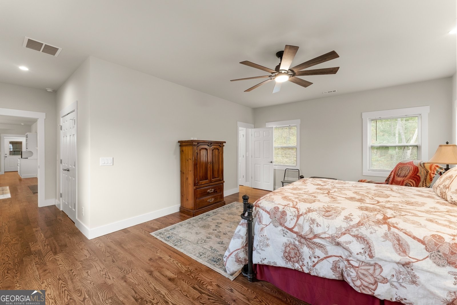 527 Abby Clayton - Photo 29