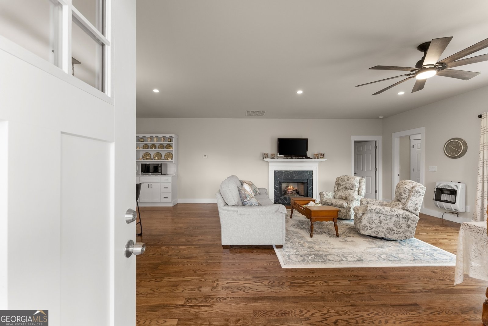 527 Abby Clayton - Photo 6