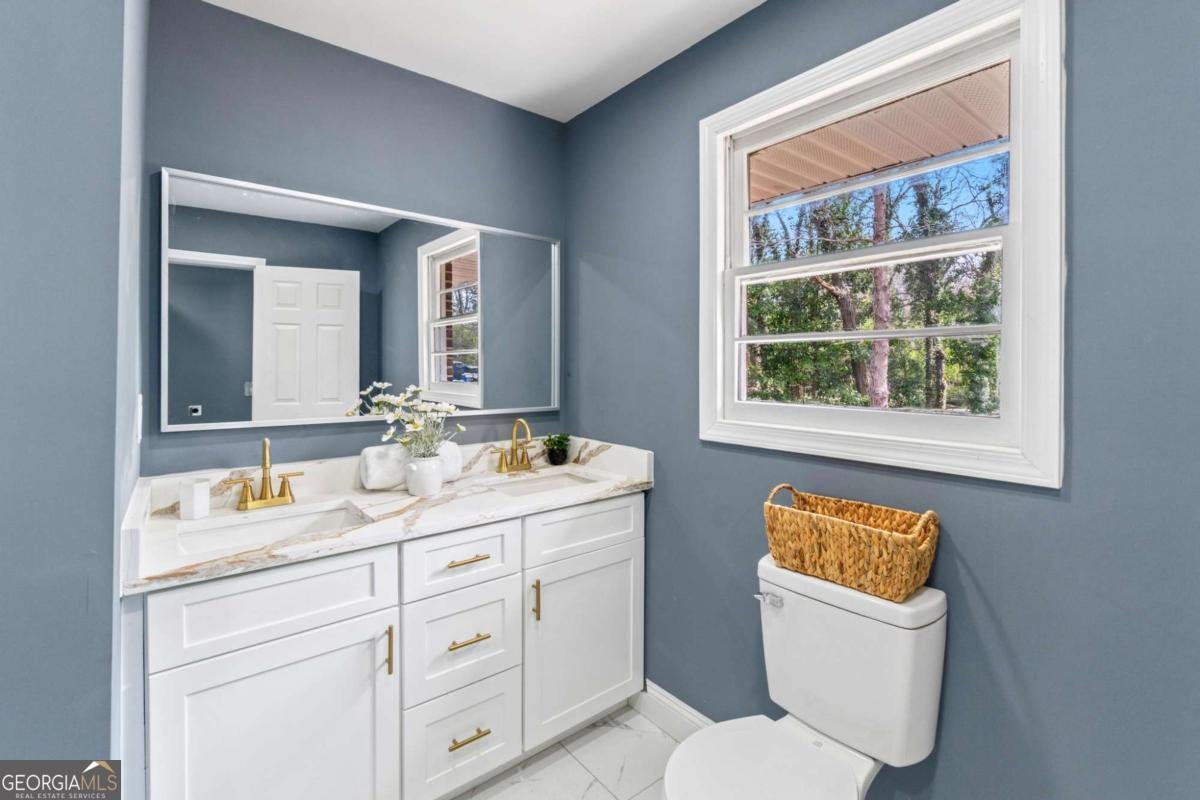 99 Hilltop Lane Toccoa - Photo 12