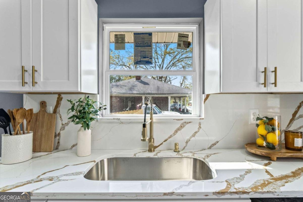 99 Hilltop Lane Toccoa - Photo 8