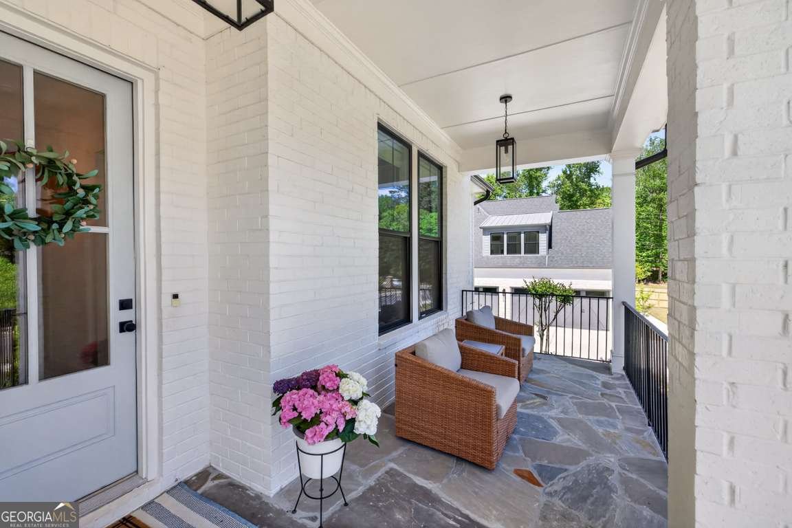 3896 Town Farms Drive Peachtree Corners - Photo 7