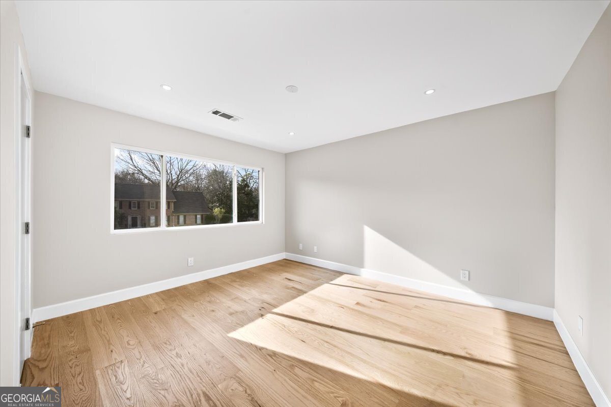 250 Bruton Way Sandy Springs - Photo 33