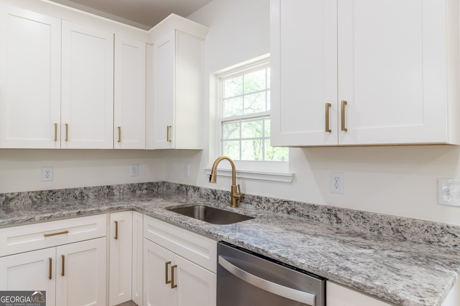 856 Wildwood Drive Chatsworth - Photo 10