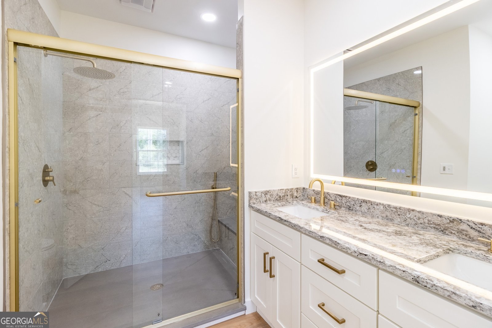 856 Wildwood Drive Chatsworth - Photo 11