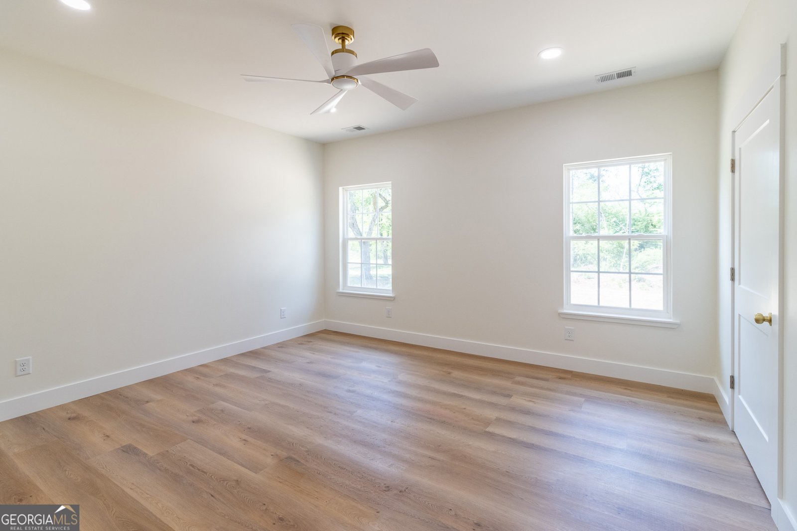 856 Wildwood Drive Chatsworth - Photo 15