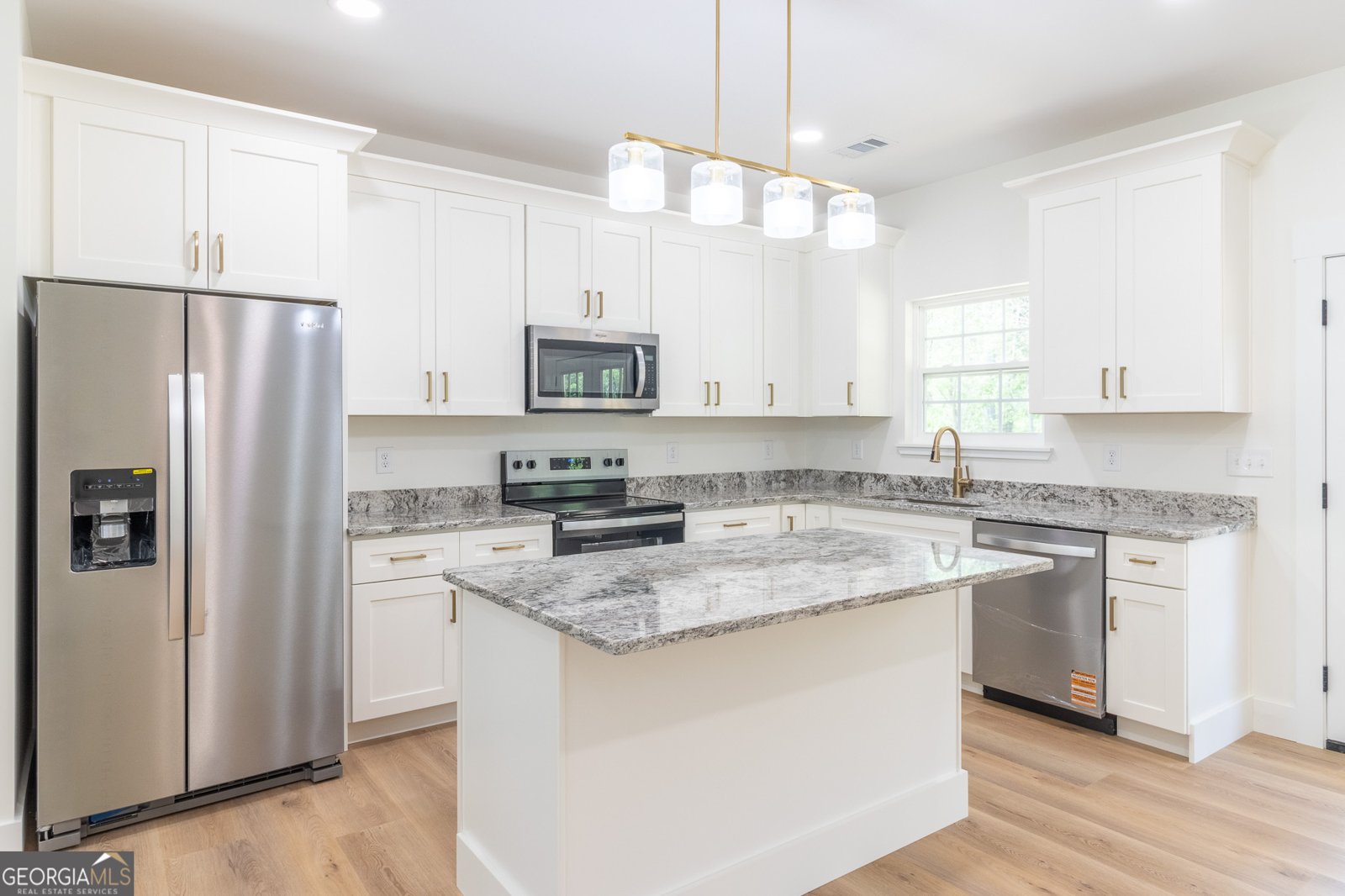 856 Wildwood Drive Chatsworth - Photo 9