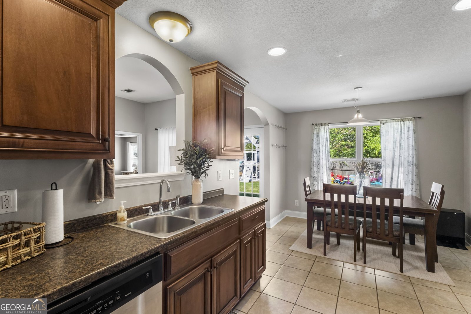 217 Ellington Court Perry - Photo 9