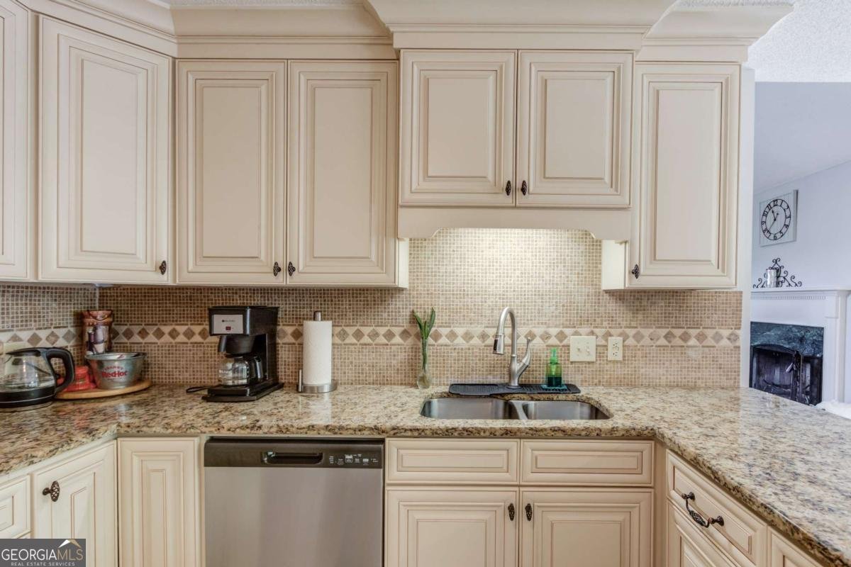 3314 Banks Mountain Dr Gainesville - Photo 17