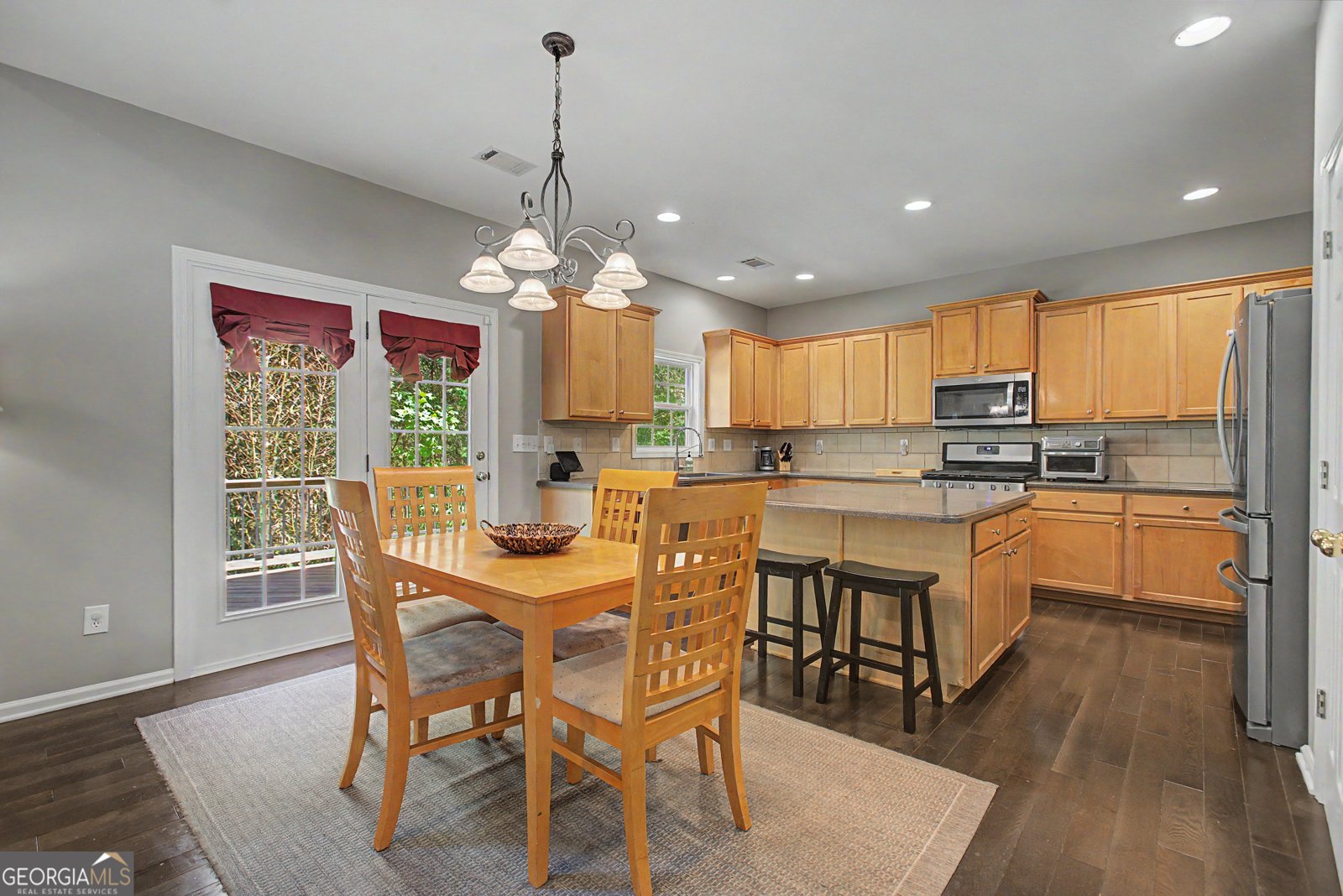 2430 Terry Court Cumming - Photo 11