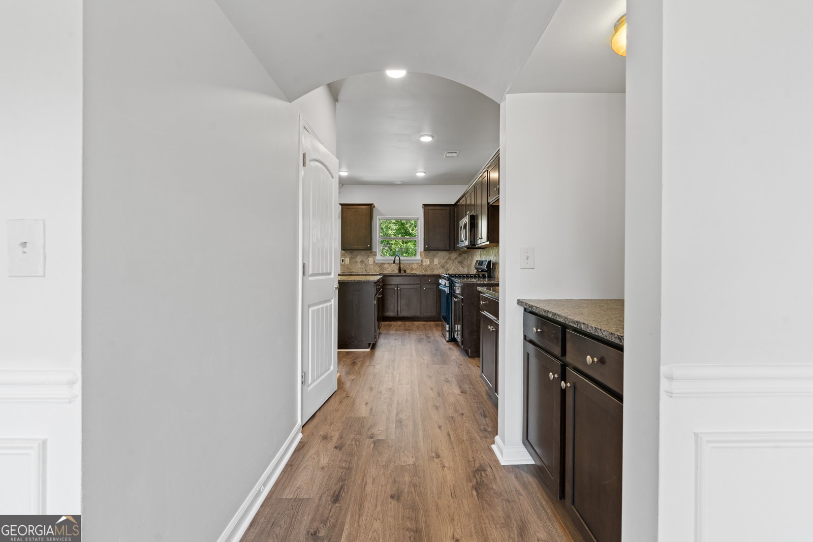 677 Massey Street Winder - Photo 11