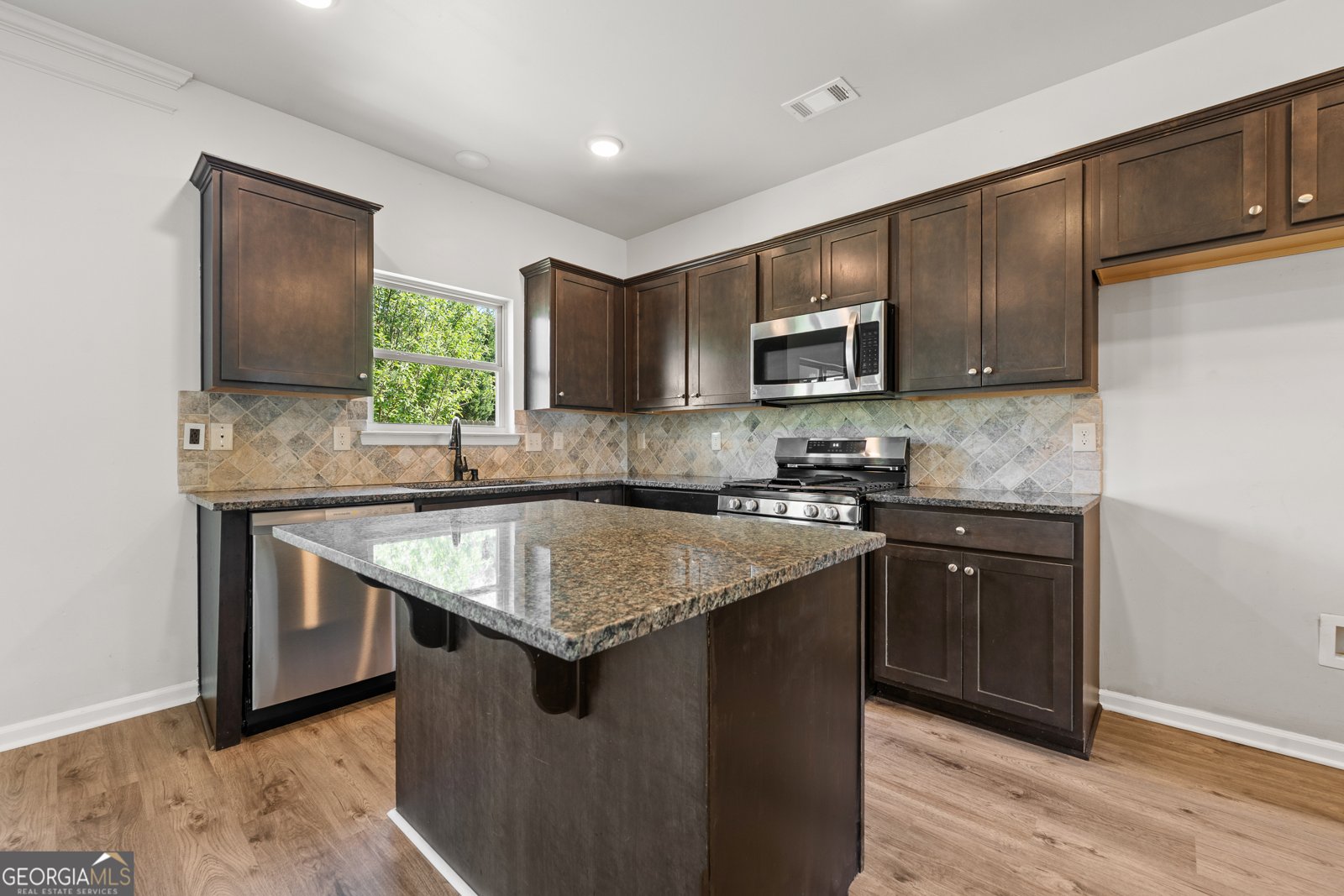 677 Massey Street Winder - Photo 14