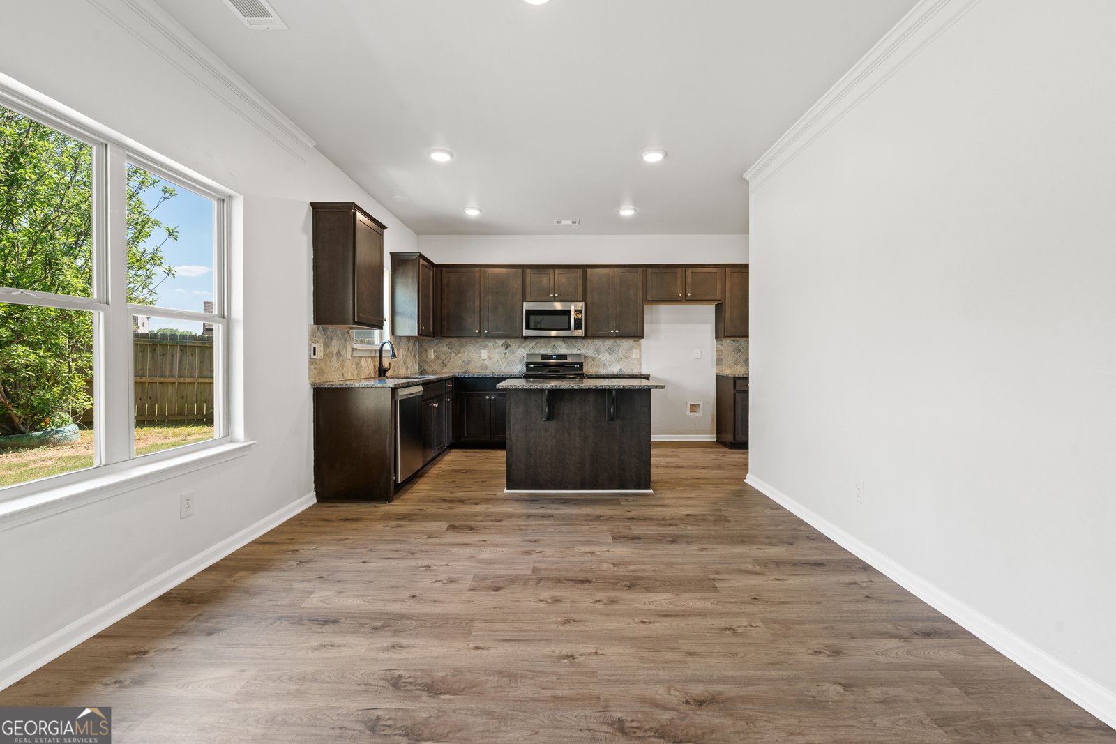 677 Massey Street Winder - Photo 17