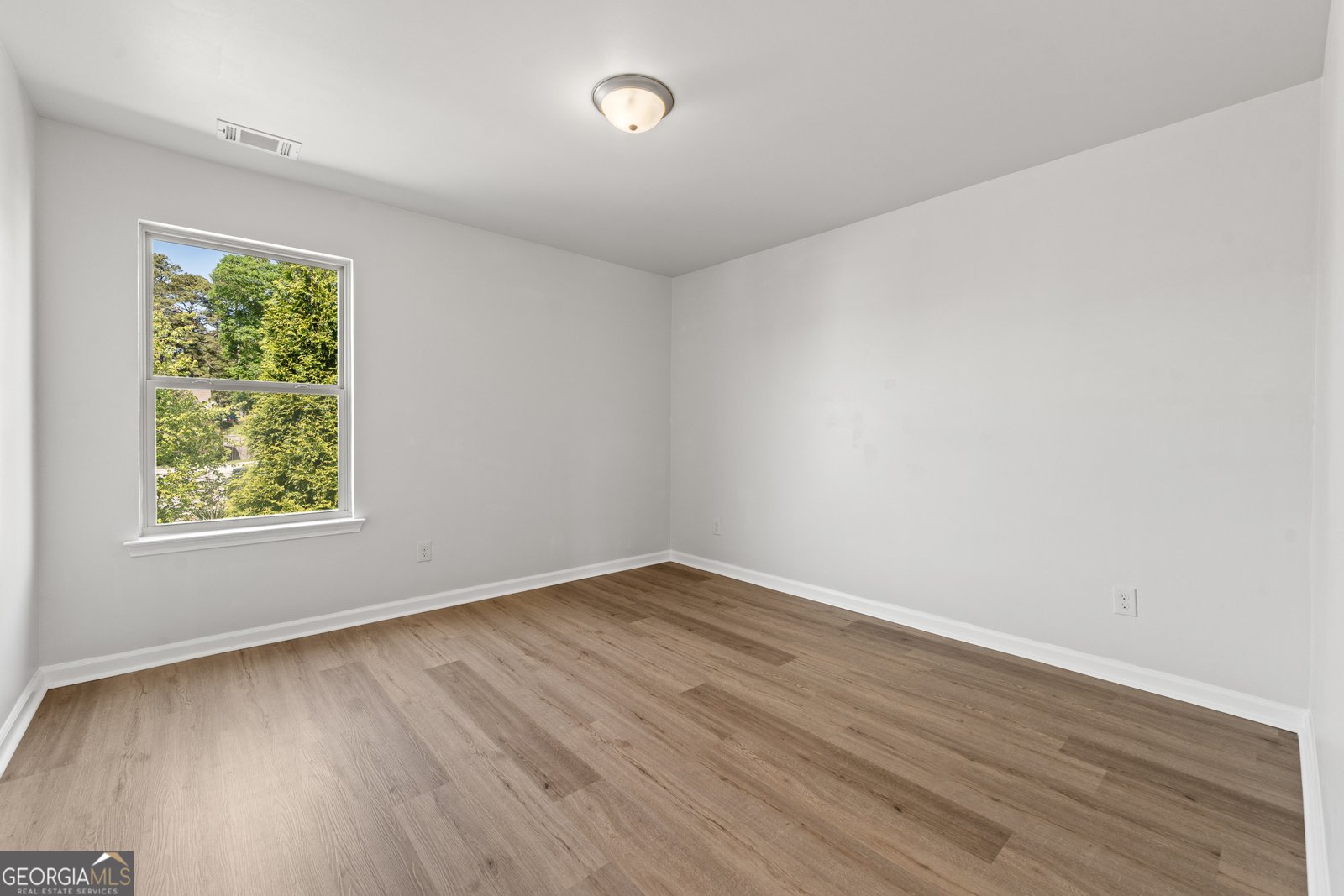 677 Massey Street Winder - Photo 35