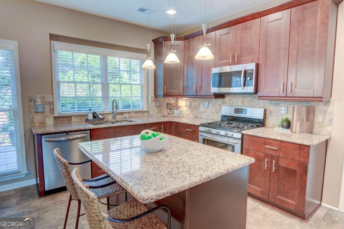 4055 Ancroft Circle Peachtree Corners - Photo 9