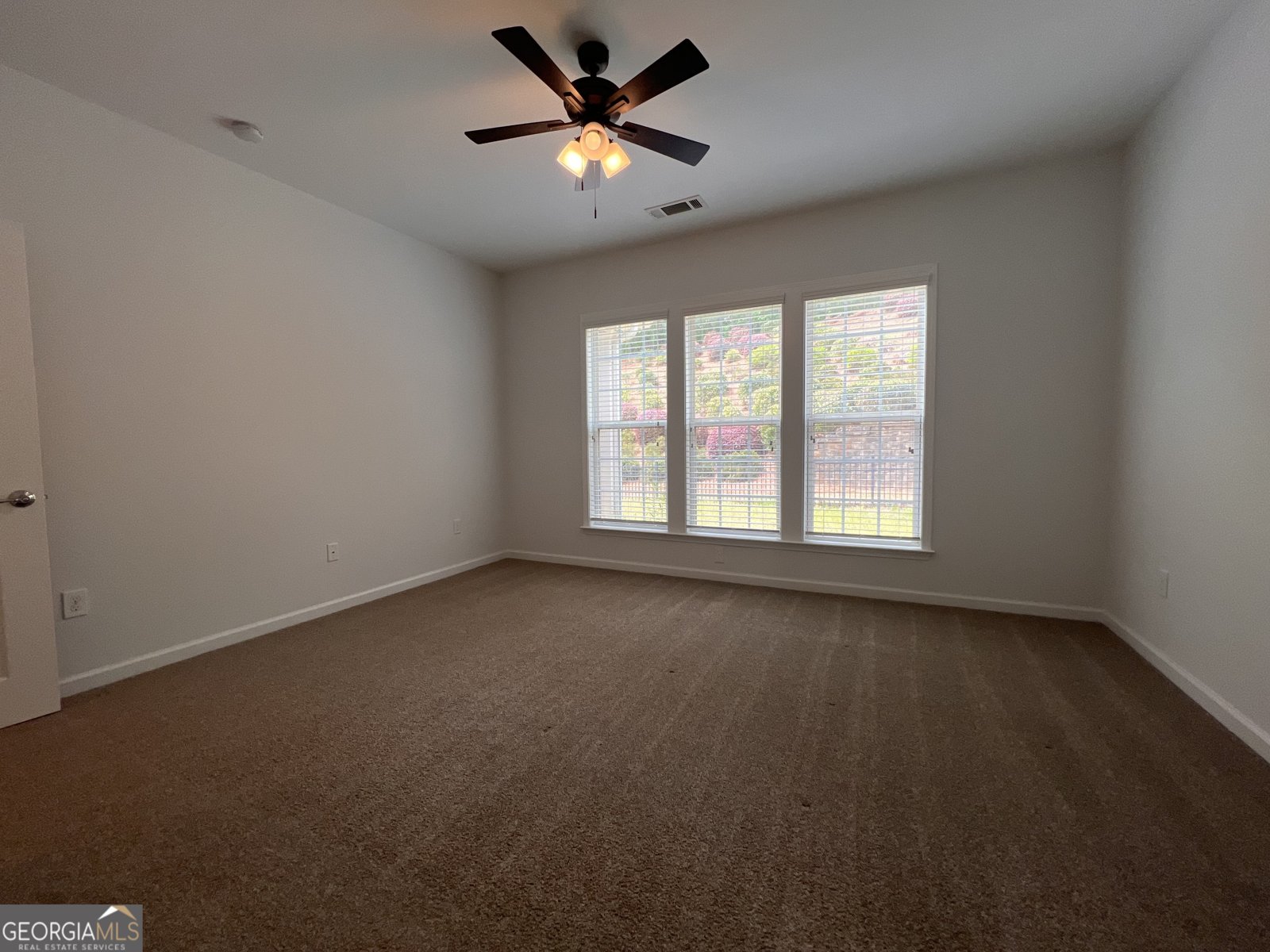 164 Begonia Court Griffin - Photo 13