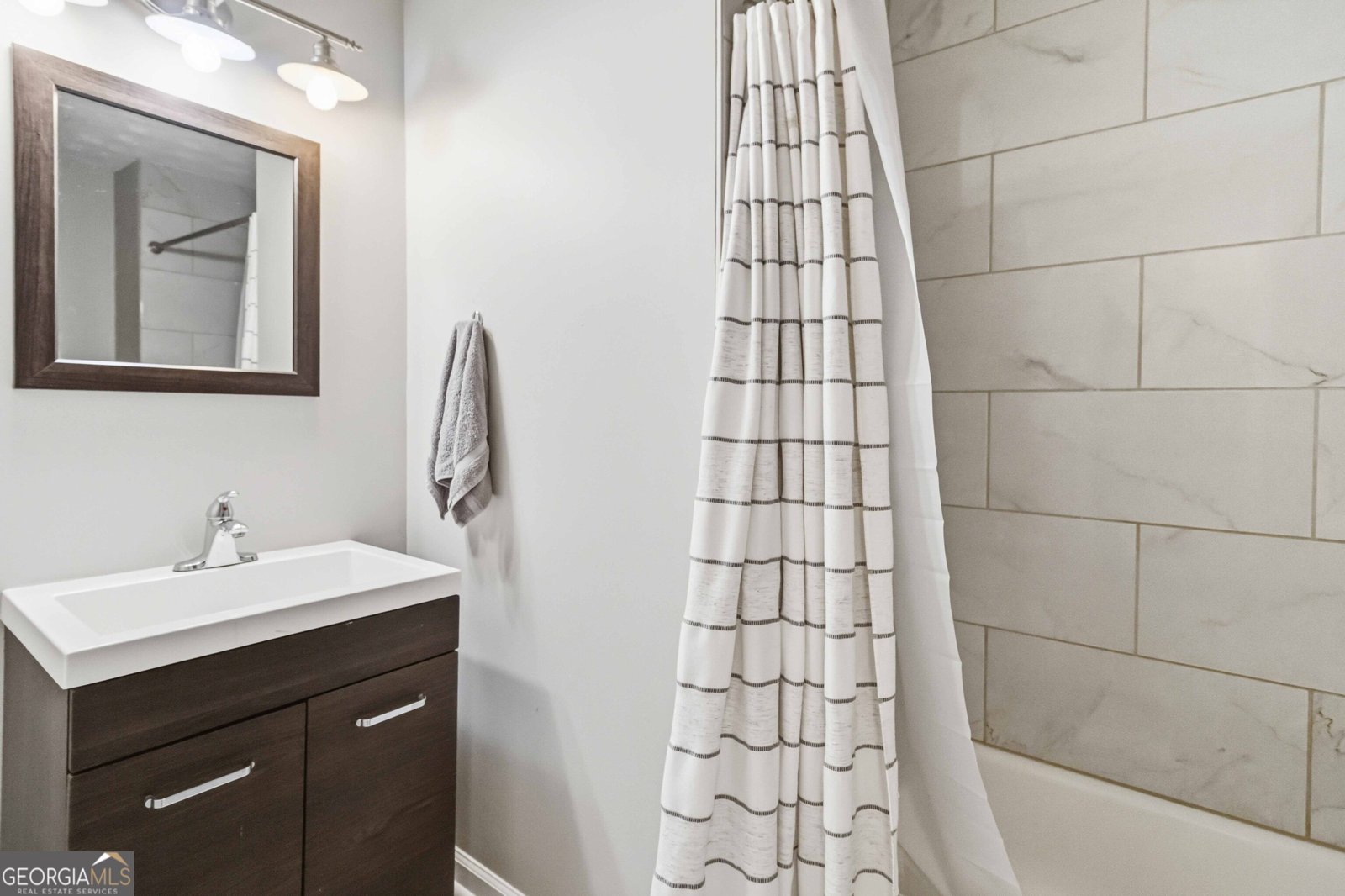 899 simmons social circle - Photo 14