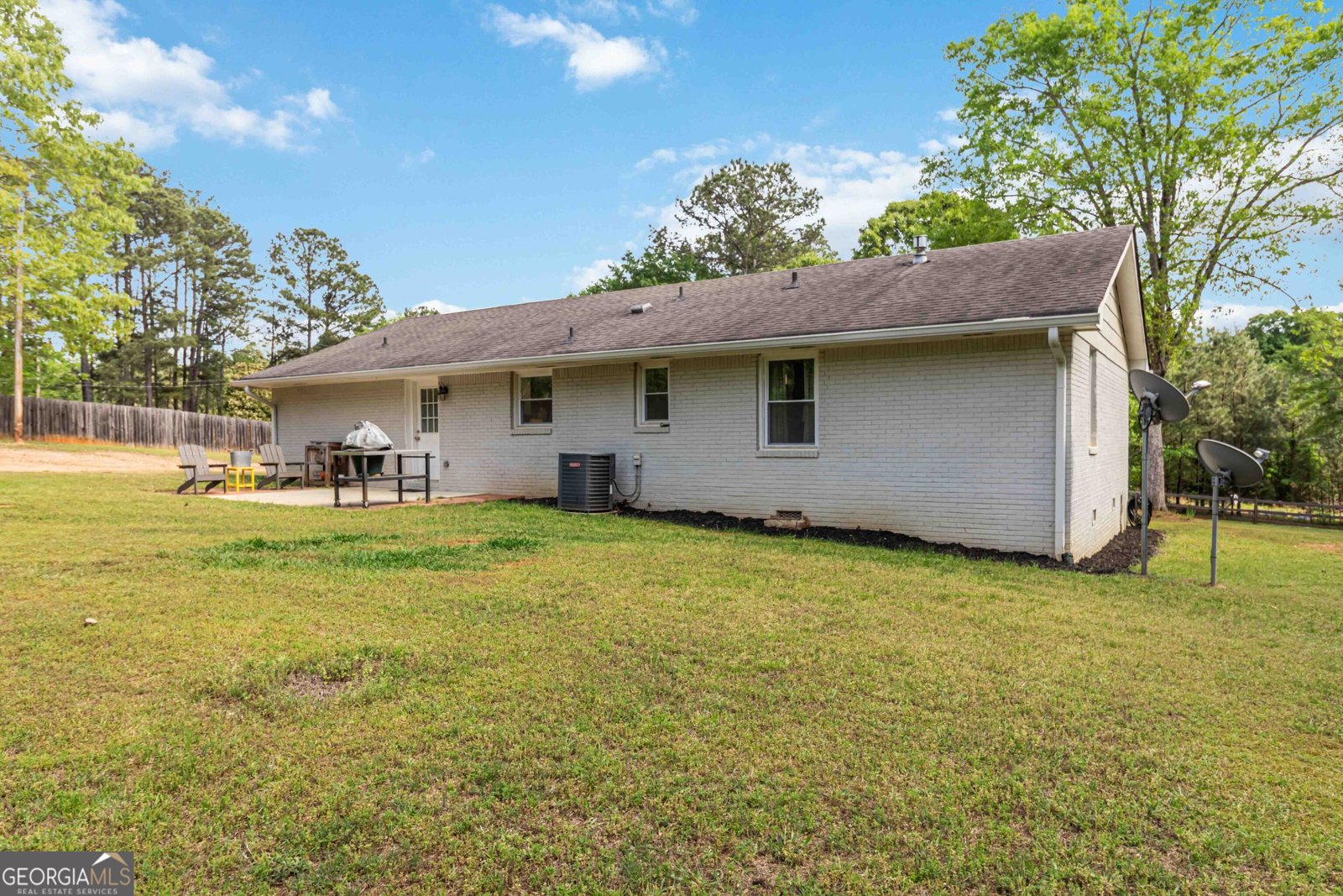 899 simmons social circle - Photo 26