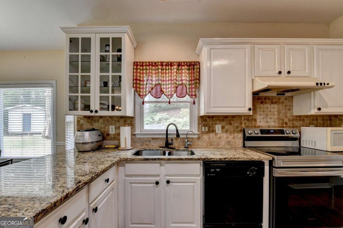 385 Safe Water Cove Lawrenceville - Photo 13