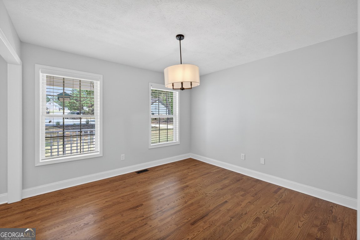 5633 Peace Avenue Braselton - Photo 17