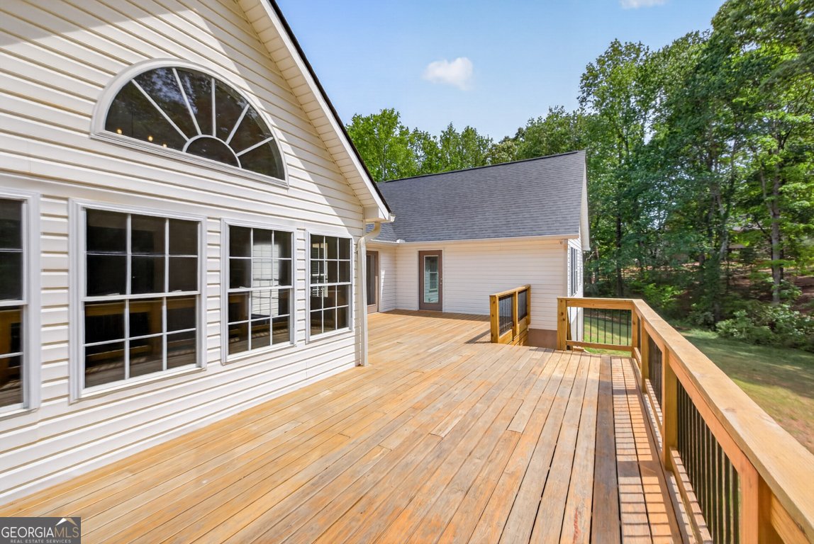 5633 Peace Avenue Braselton - Photo 22