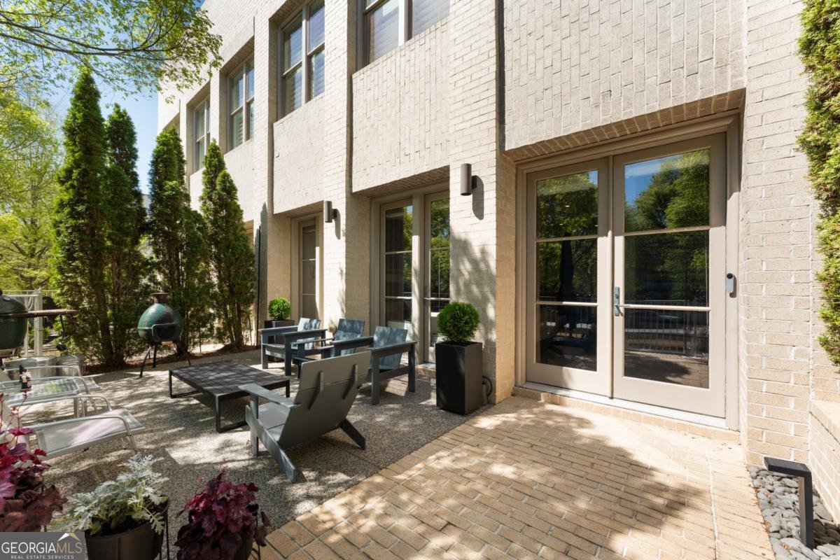 876 3rd Street Alpharetta - Photo 1