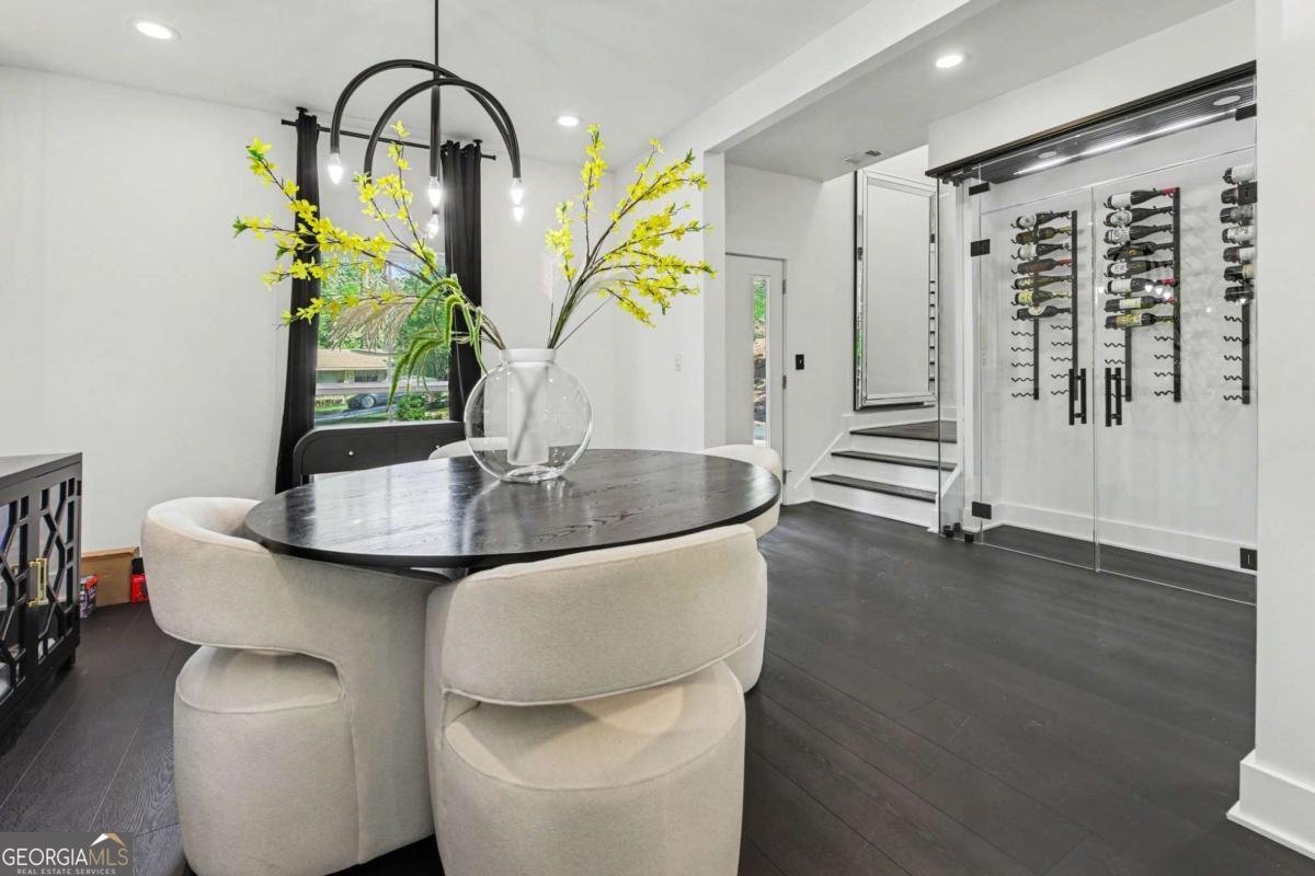 855 Fleetwood Circle Atlanta - Photo 7