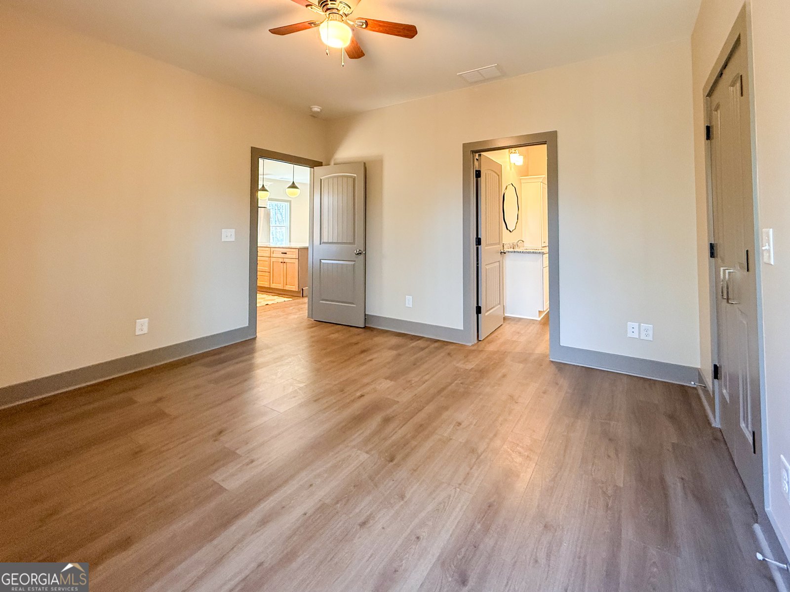 292 Townview Drive Cleveland - Photo 18