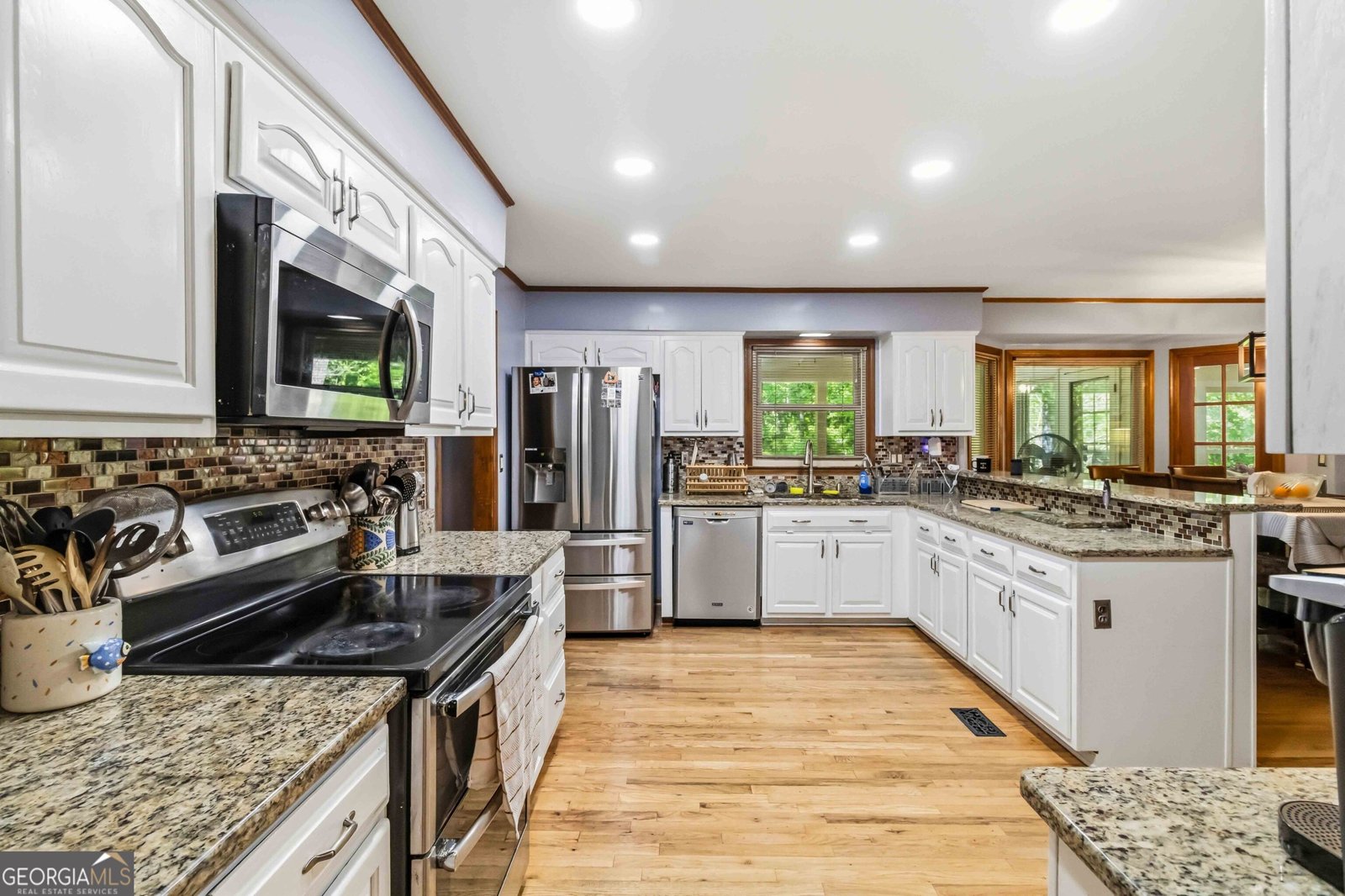 411 Sarah Lane Lawrenceville - Photo 12