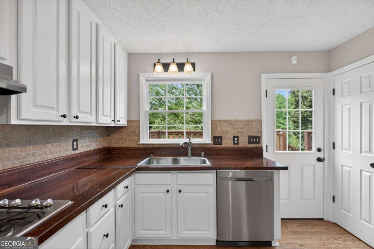 3301 Connie Way Winston - Photo 15